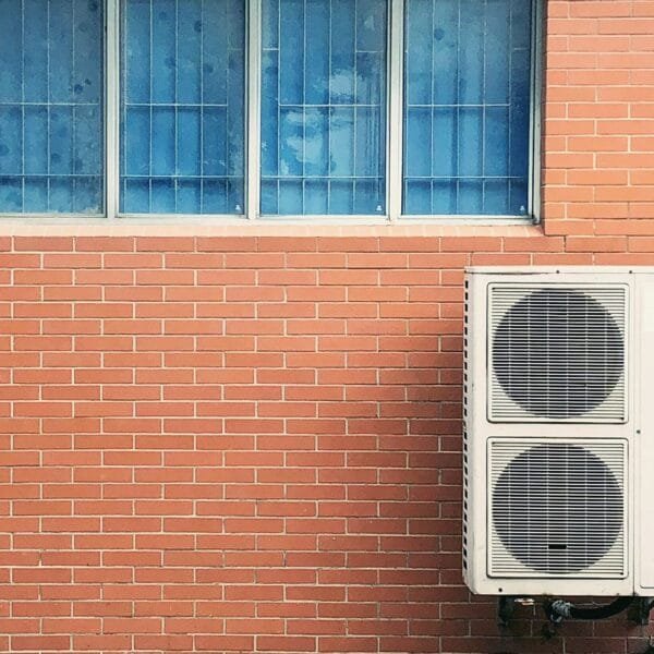 6 ways to reduce air conditioning costs