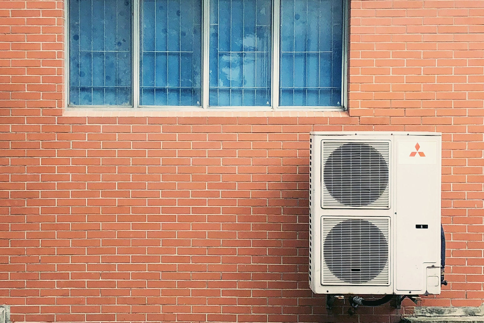 6 ways to reduce air conditioning costs